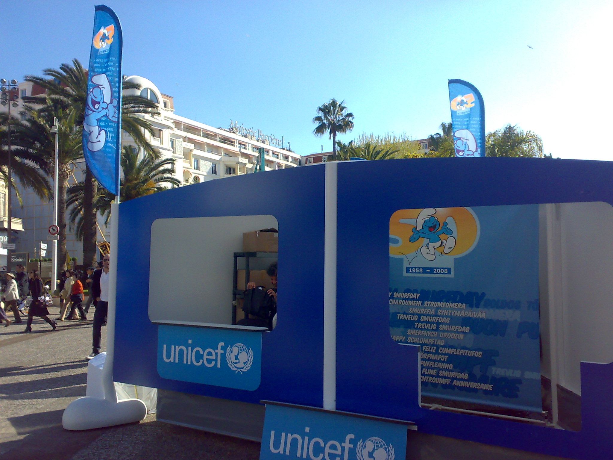 Schtroumpfs à Cannes